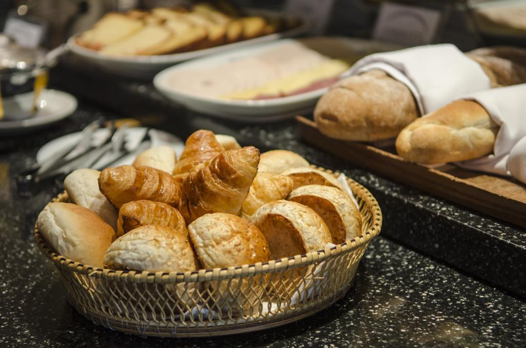 The Tarntawan Hotel Surawong Bangkok Ngoại thất bức ảnh